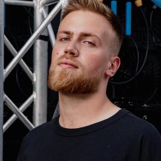 BOY03212.jpg